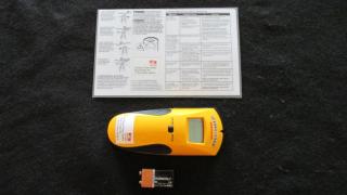stud finder